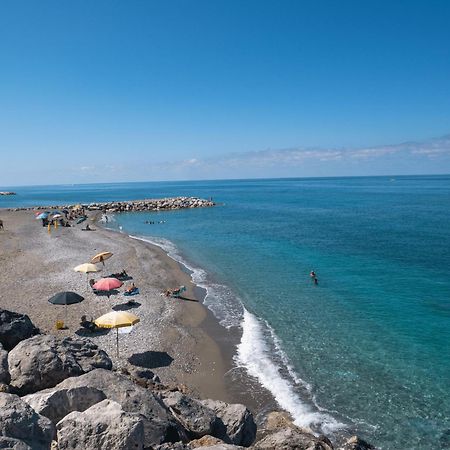 Le Casette Sul Mare - Case Vacanza Cittadella del Capo Exteriör bild