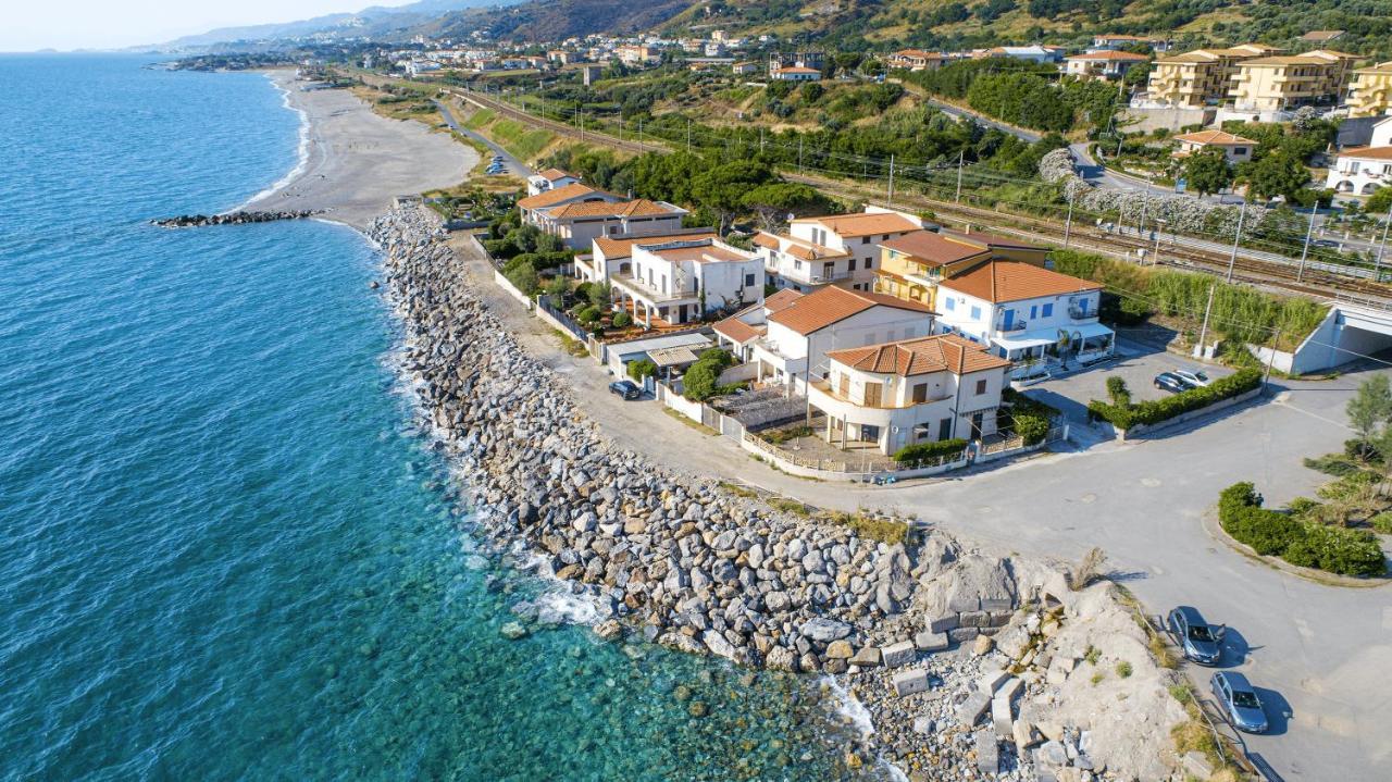 Le Casette Sul Mare - Case Vacanza Cittadella del Capo Exteriör bild