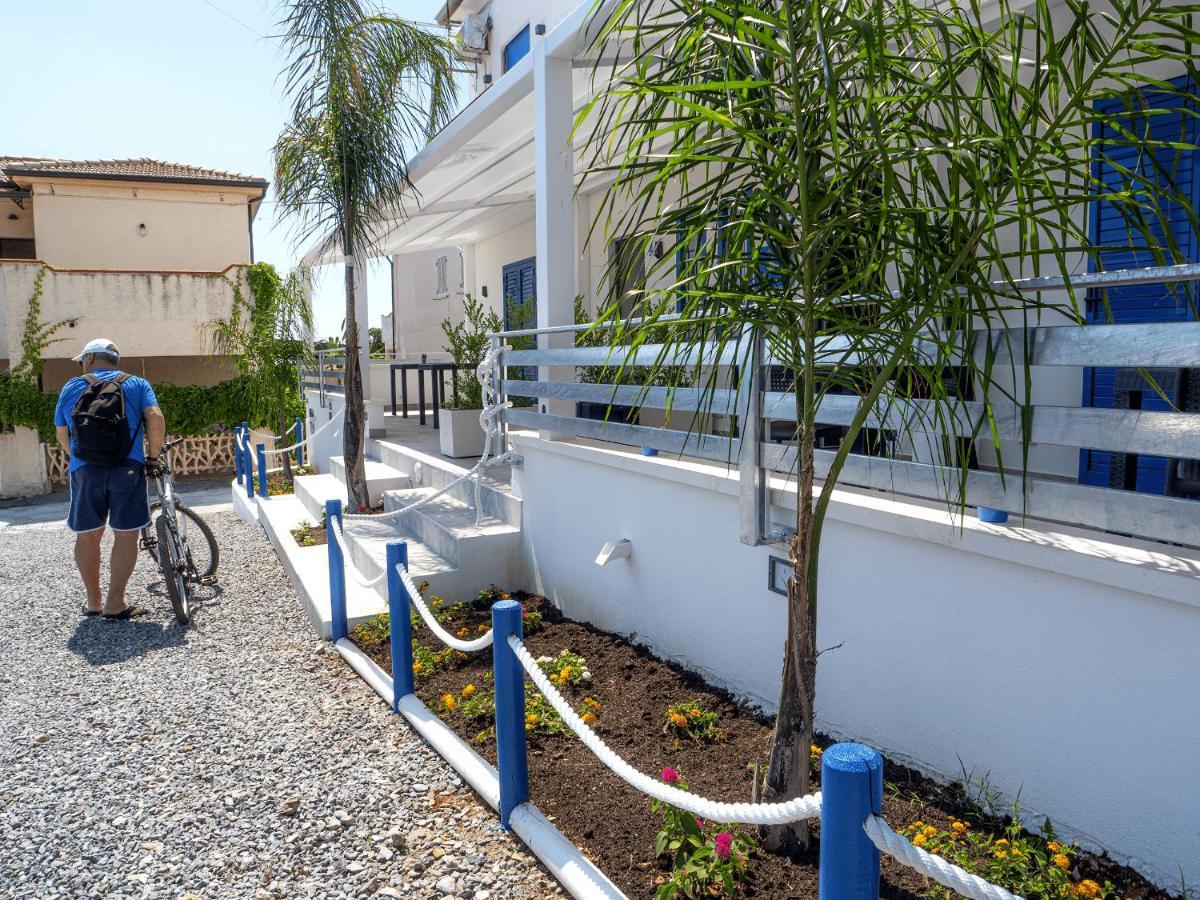Le Casette Sul Mare - Case Vacanza Cittadella del Capo Exteriör bild