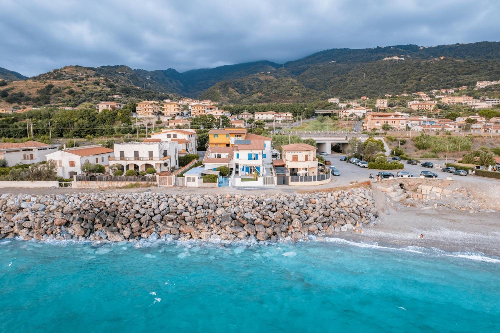 Le Casette Sul Mare - Case Vacanza Cittadella del Capo Exteriör bild